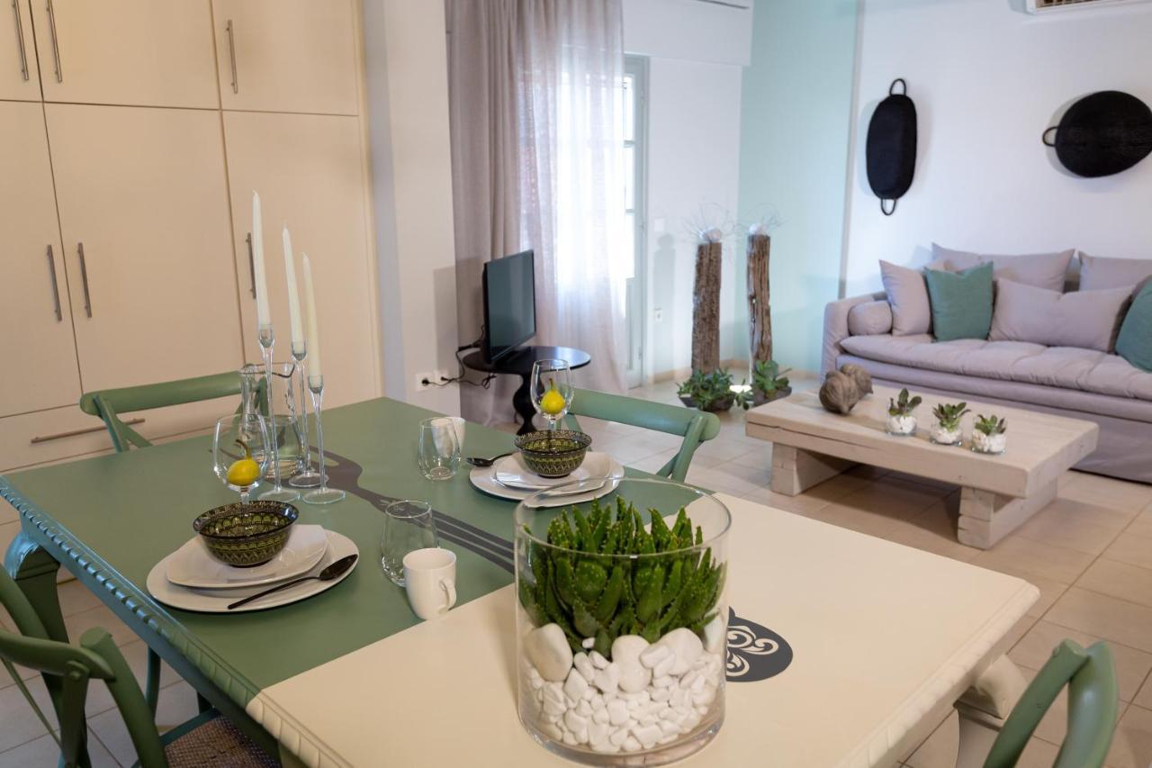 Magnolia - Apartment In Каламата Экстерьер фото