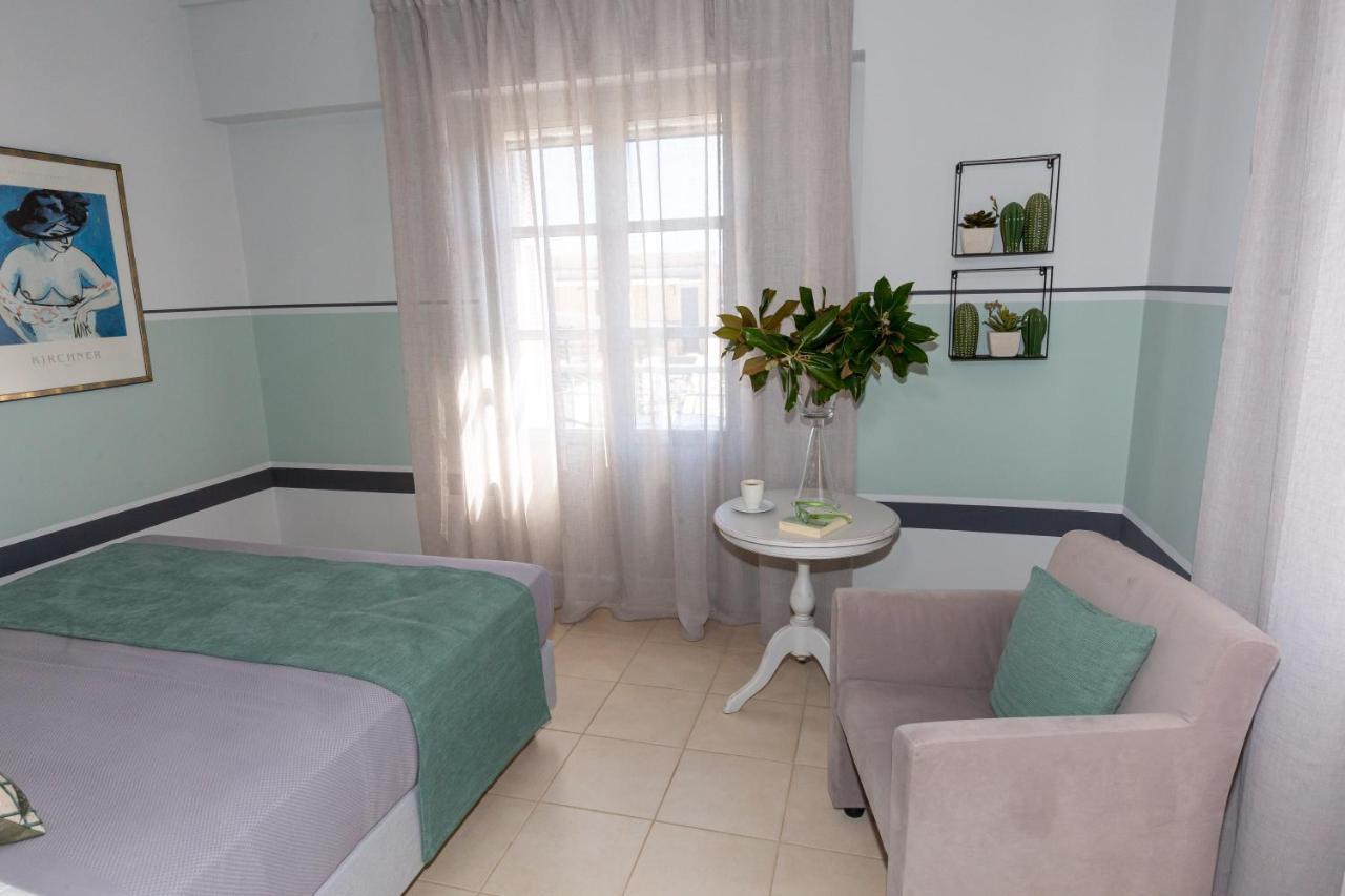 Magnolia - Apartment In Каламата Экстерьер фото